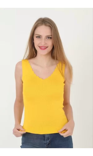 Luz&Pos Kadın V Yaka Fırfır Detay Crop - Sarı