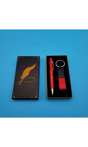 Kutulu Kırmızı Deri Anahtarlık ve Touchpen Tükenmez Kalem Hediye Seti