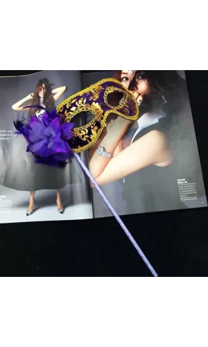 Lüks Taşlı Saplı Maskeli Balo Maskesi Mor Renk 35 Cm