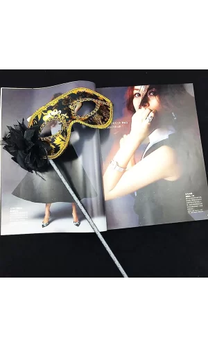 Lüks Taşlı Saplı Maskeli Balo Maskesi Siyah Renk 35 Cm