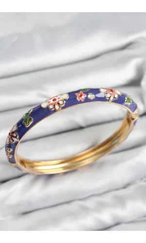 Mineli Pirinç Mor Çiçek Motifli Gold Kadın Kelepçe