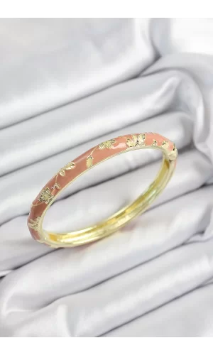 Mineli Pirinç Pembe Çiçek Motifli Gold Renk Kadın Kelepçe