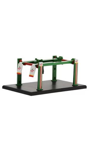 Nessiworld Greenlight 1/64 Turtle Wax Lift