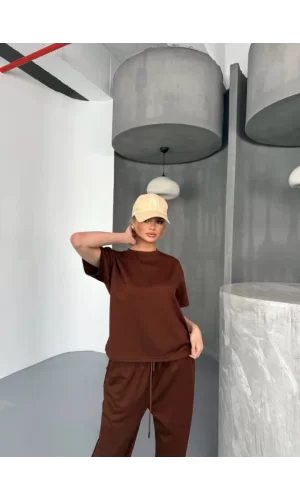 Osy Modal Yumuşak Dokulu Kumaş Kısa Kollu Bluz Rahat Pantalon Ikili Takım- Kahverengi
