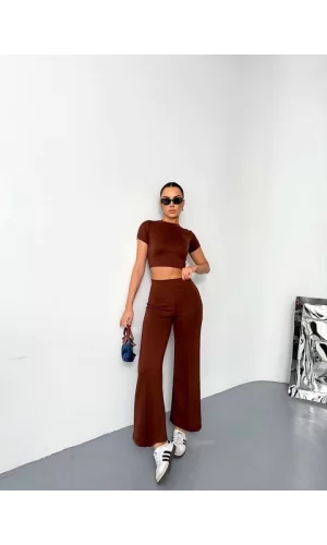 Osy Modal Yumuşak Dokulu Kumaş Kısa Kollu Crop Alt Ispanyol Paça Pantalon Ikili Takım - Kahverengi