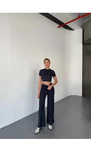 Osy Modal Yumuşak Dokulu Kumaş Kısa Kollu Crop Rahat Pantalon Ikili Takım - Füme