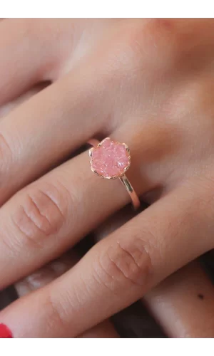 Pembe Lotus Çiçek Figür Gold Renk Kadın Yüzük