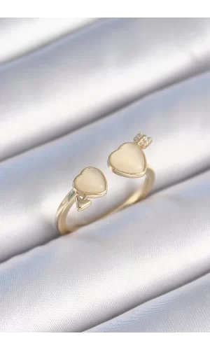 Pirinç Gold Renk Beyaz Mineli Kalp Model Kadın Yüzük