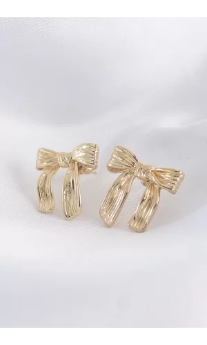 Pirinç Gold Renk Çizgi Detay Fiyonk Küpe