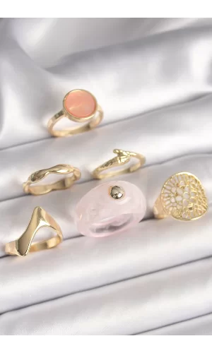 Pirinç Gold Renk Pembe Plastik Yüzük Model Daire Pembe Mine Yılan Detay 6Lı Kadın Yüzük Seti
