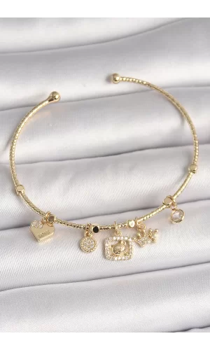 Pirinç Gold Renk Sallantı Zirkon Taşlı Ayıcık Figür Taç Detay Charm Kadın Bileklik
