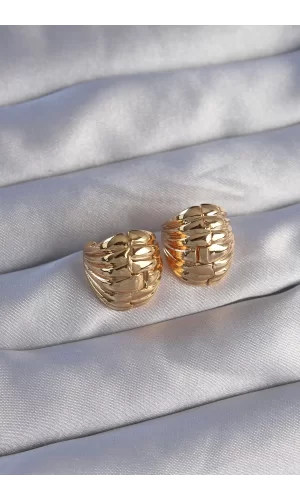 Pirinç Gold Renk Tırtıklı Minimal Bombeli Tasarım Küpe