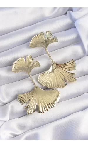 Pirinç Gold Renk Tırtıklı Yaprak Model Sallantılı Küpe