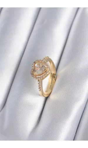 Pirinç Gold Renk Zirkon Taşlı Kalp Charm Model Kadın Yüzük