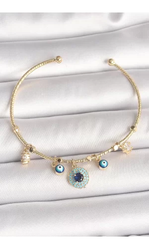 Pirinç Gold Renk Zirkon Taşlı Nazar Boncuk Detay Charm Kadın Bileklik