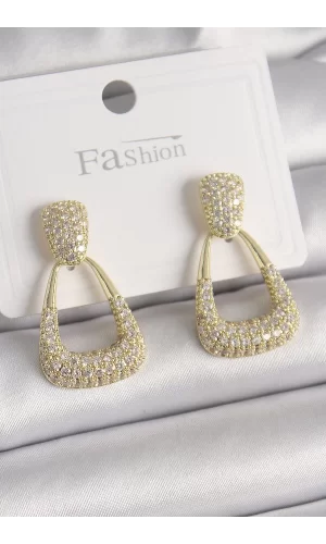 Pirinç Gold Renk Zirkon Taşlı Sallantı Üçgen Model Kadın Küpe