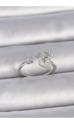 Pirinç Gümüş Renk Ayarlanabilir Zirkon Taşlı Yıldız Model Kadın Yüzük