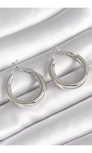 Pirinç Gümüş Renk Halka Model Kadın Küpe