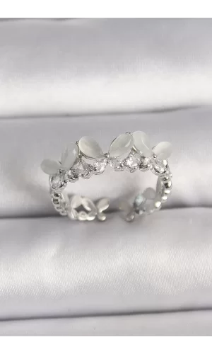 Pirinç Gümüş Renk Zirkon Taşlı Beyaz Mineli Kelebek Model Ayarlanabilir Yüzük