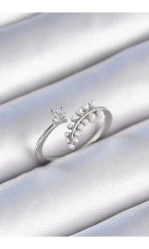 Pirinç Gümüş Renk Zirkon Taşlı İncili Yaprak Model Kadın Yüzük