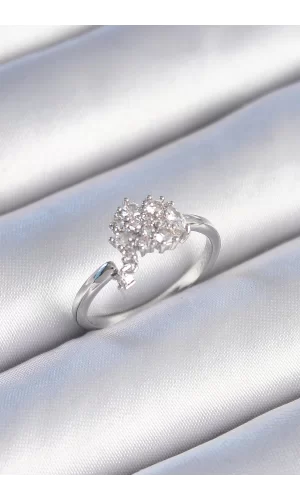 Pirinç Gümüş Renk Zirkon Taşlı Kadın Yüzük