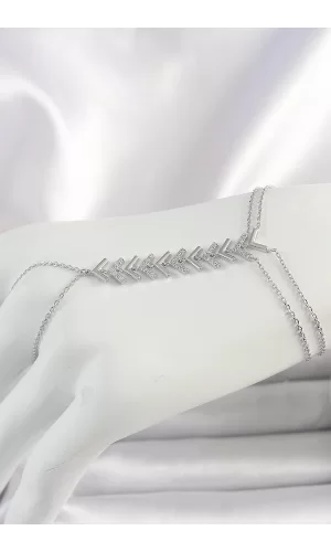 Pirinç Gümüş Renk Zirkon Taşlı V Model Kadın Şahmeran