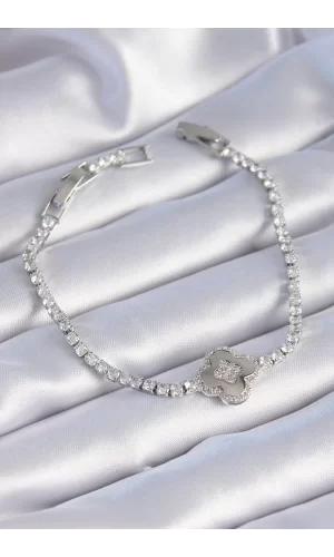Pirinç Gümüş Renk Zirkon Taşlı Yonca Model Kadın Bileklik