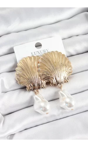 Pirinç İstiridye Model Sallantılı İnci Detaylı Gold Renk kadın Küpe