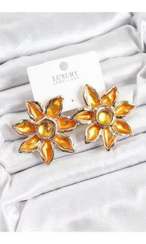 Pirinç Mineli Alevli Çiçek Model Gold Renk Kadın Küpe