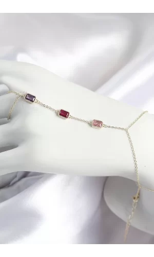 Pirinç Renkli Zirkon Taşlı Dikdörtgen Model Gold Renk Kadın Şahmeran