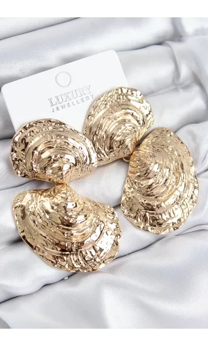 Pirinç Sallantılı Deniz Kabuğu Model Gold Renk Kadın Küpe