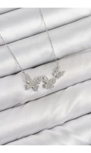 Pirinç Zirkon Taşlı Kelebek Model Gümüş Renk Kadın Kolye