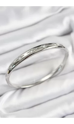 Pirinç Zirkon Taşlı Kutup Yıldızı Model Gümüş Renk Kadın Kelepçe