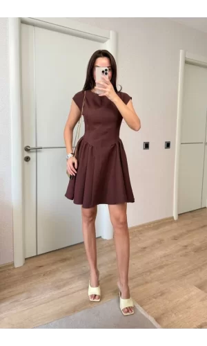 Sırt Dekolteli Çan Detaylı Mini Elbise - Kahverengi