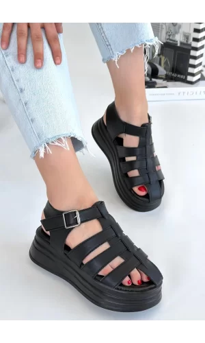 Toten Siyah Cilt Kemerli Sandalet