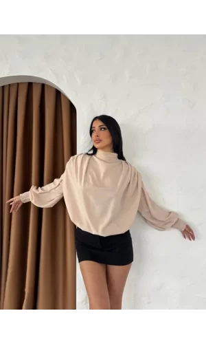 Vatkalı Dökümlü Bluz