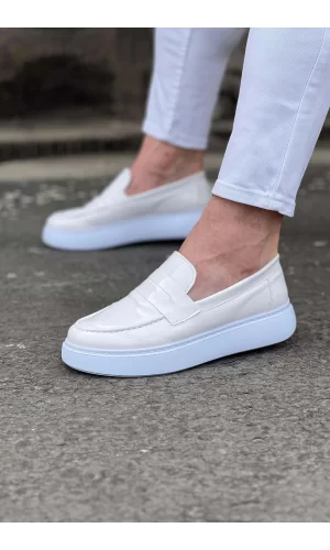 WG161 Beyaz Rugan Erkek Casual Ayakkabı