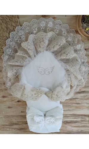 Luz&Pos Yenidoğan Sahra Taç Nakışlı Gold Angel Trilüks Kundak Bebek Battaniyesi Ekru