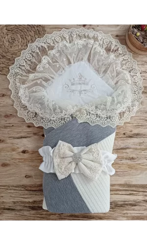 Luz&Pos Yenidoğan Teri Cotton Taç Nakışlı Prizma Taş Kundak Bebek Battaniyesi Krem