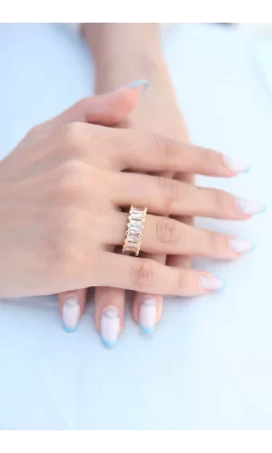 Zirkon Taşlı Baget Gold Renk Kadın Yüzük