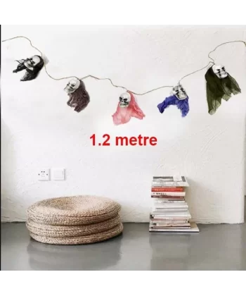 İp Üzeri 5 Adet Kuru Kafa Asmalı Süs 1.2 Metre