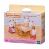 4506 Sylvanian Families Yemek Masası Seti - Figürler Ayrı Satılır +3 Yaş