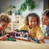 Nessiworld  LEGO City RB20 ve AMR24 F1 Arabalı F1 Kamyonu 60445