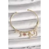 Pirinç Gold Renk Zirkon Taşlı Sallantı Gezegen Model Yıldız Detay Charm Kadın Bileklik
