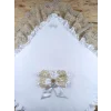 Luz&Pos Sahra Taç Nakışlı İnci Ve Dantel Fiyonklu Çift Dantel Duvaklı Trilüks Kundak Bebek Battaniyesi Gold