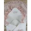 Luz&Pos Sahra Taç Nakışlı İnci Ve Dantel Fiyonklu Çift Dantel Duvaklı Trilüks Kundak Bebek Battaniyesi Gül Kurusu