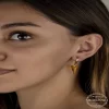 Luz&Pos Swarovski Crystal Taşlı Gümüş Sarı Taşlı Üçgen Sallantılı Kadın Küpe