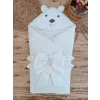 Luz&Pos Yenidoğan Beyaz Wool Yün Kumaş Ayıcık Kulaklı Kundak Bebek Battaniyesi Beyaz