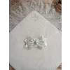 Luz&Pos Yenidoğan Kuzulu Taç Nakış Güpürlü Fiyonklu Duvaklı Prizma Taş Unisex Kundak Bebek Battaniyesi Ekru