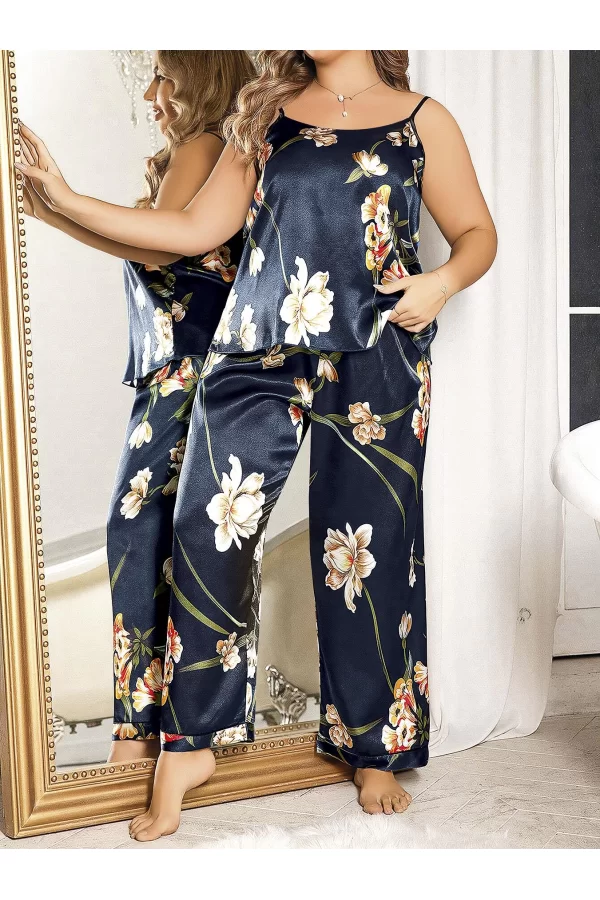 Büyük Beden Mavi Üstüne Çiçek Desenli İnce Askılı 2li Saten Pijama Takımı